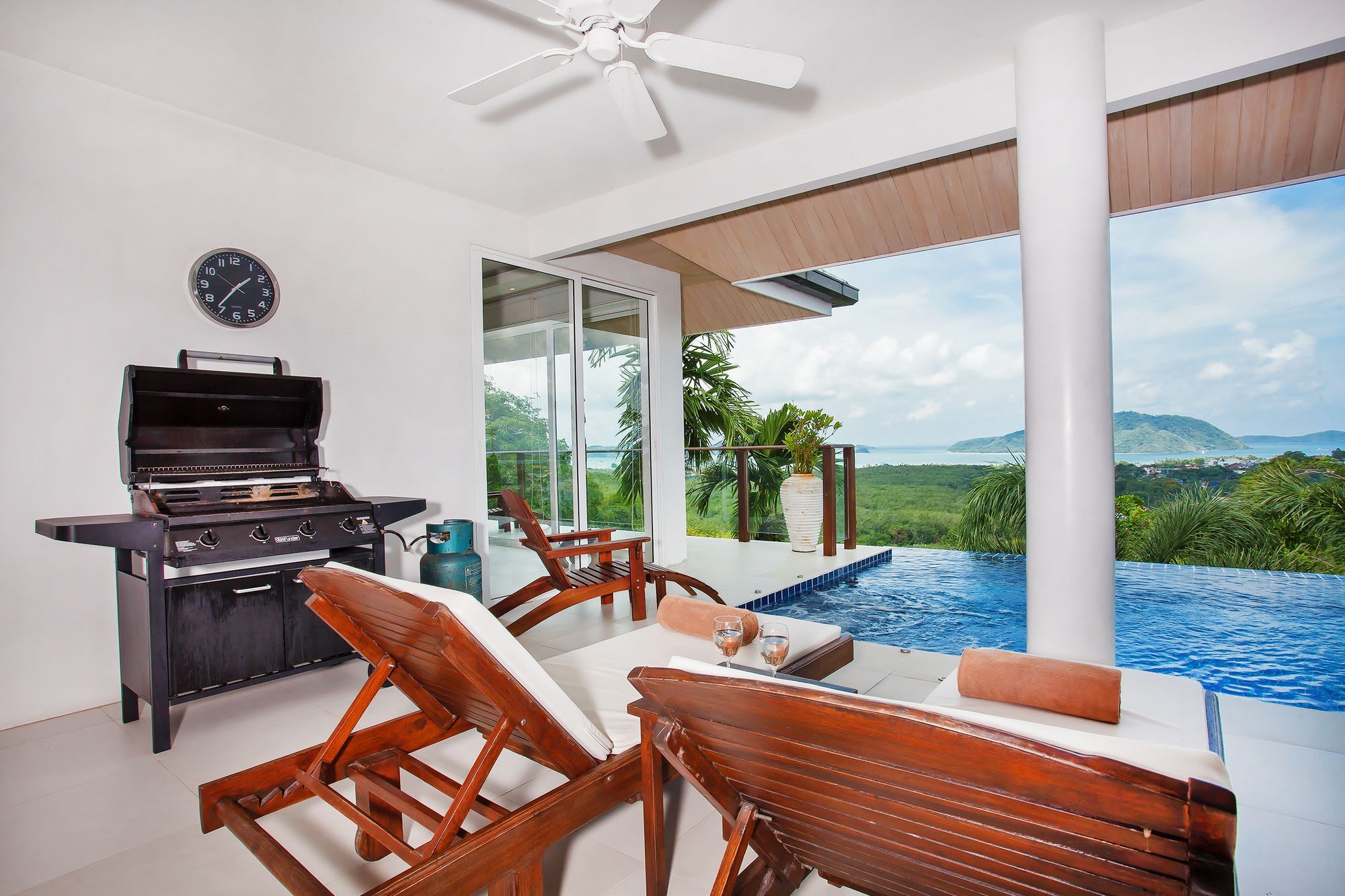 Villa Alangkarn Andaman 5 Bed Infinity Pool With Incredible View Nai Harn 외부 사진